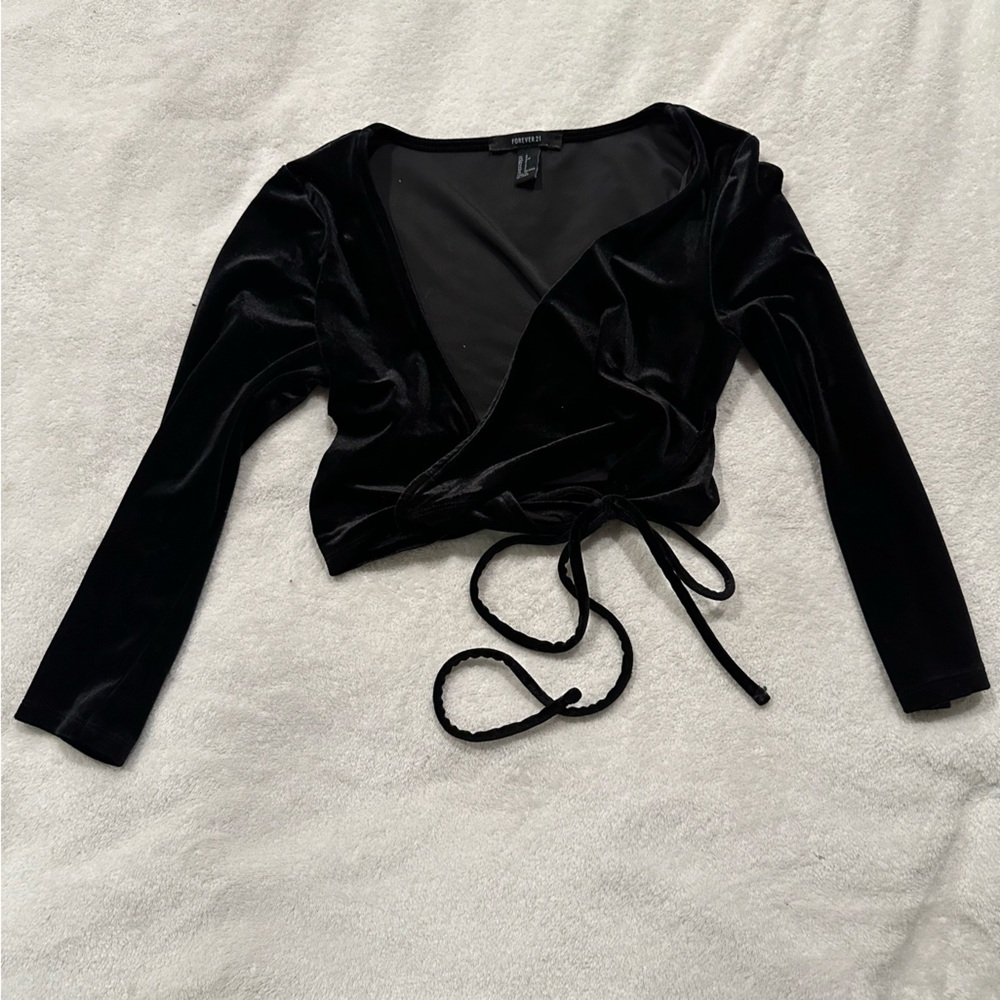 Forever 21 Black Long Sleeve Top
